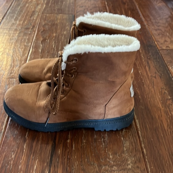 SQL Chestnut Brown Suede Faux Fur Lined Lace-Up Winter Boots. EU Size 40. - Picture 4 of 10